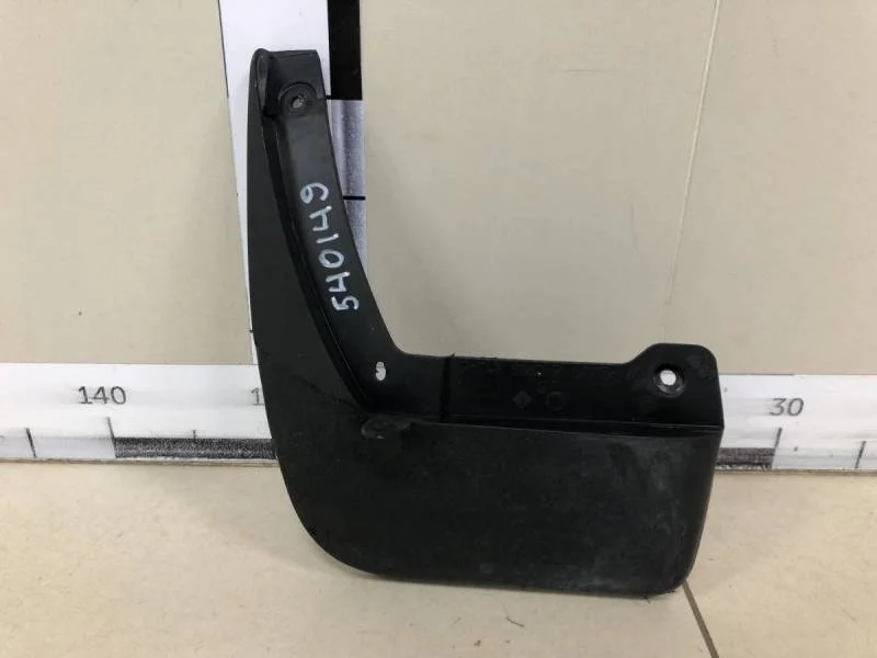 Брызговик задний левый Renault Logan (2) 2014>