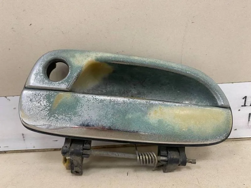 Ручка двери передней наружная правая Hyundai Accent (LC, Tagaz) 2000-2012