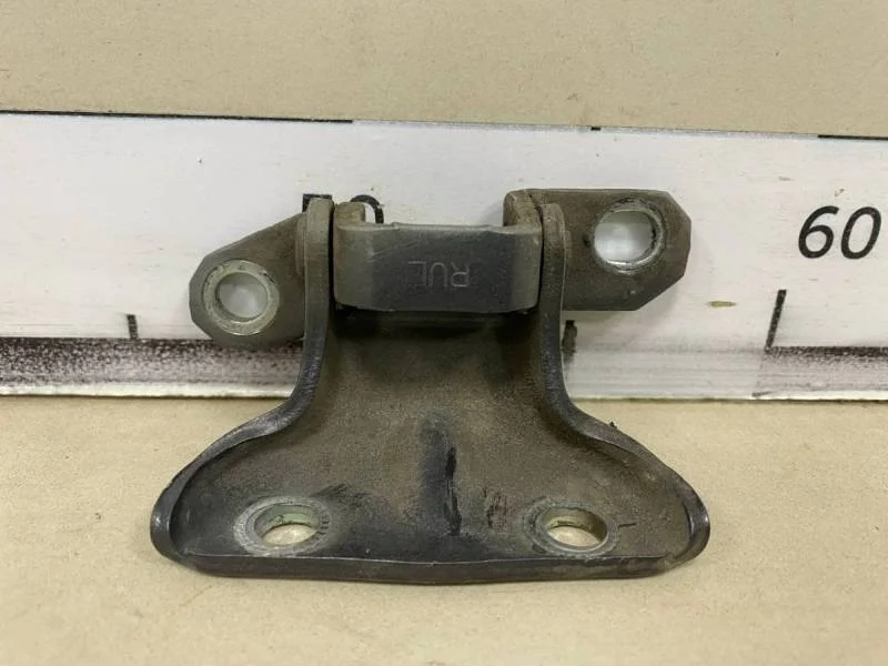 Петля двери задней левой верхняя Hyundai Elantra (HD) 2006-2010