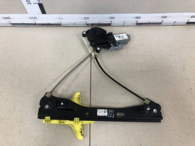 Стеклоподъемник электр. задний правый Volkswagen Polo (Sed RUS) 2011>