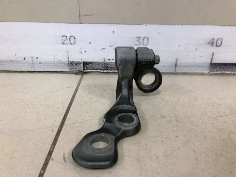 Петля двери передней правой нижняя Ford C-MAX 2003-2010