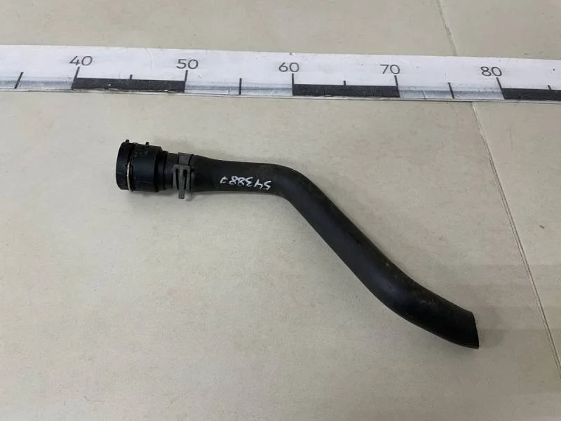 Фланец двигателя системы охлаждения Skoda Octavia (A7) 2013>