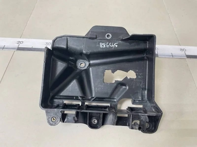 Крепление АКБ (корпус / подставка) Volkswagen Polo (Mk6) 2020>