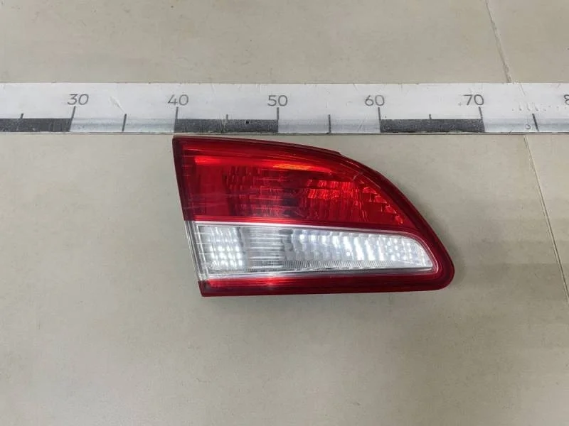 Фонарь задний внутренний левый Nissan Almera 3 (G11, G15) 2012>