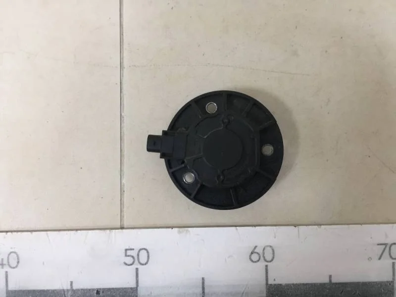 Клапан электромагн. изменения фаз ГРМ Volkswagen Tiguan (5N2) 2011-2016