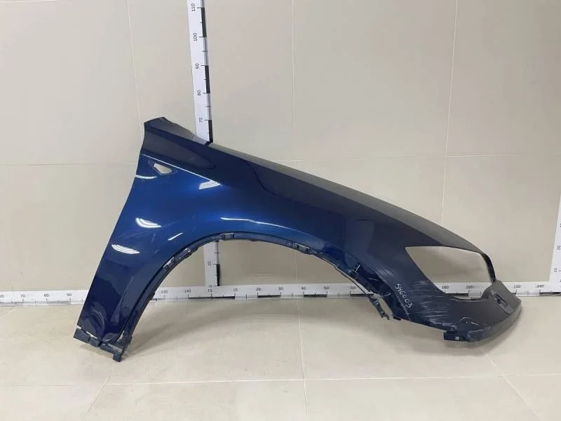 Крыло переднее правое BMW X6 E71 2008-2014