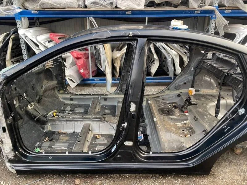 Порог со стойкой левый Hyundai Solaris 2010-2017