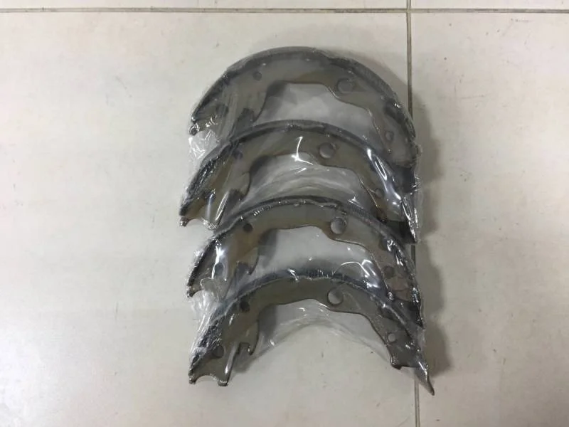 Колодки тормозные задние к-кт Toyota Avensis (T250) 2003-2009