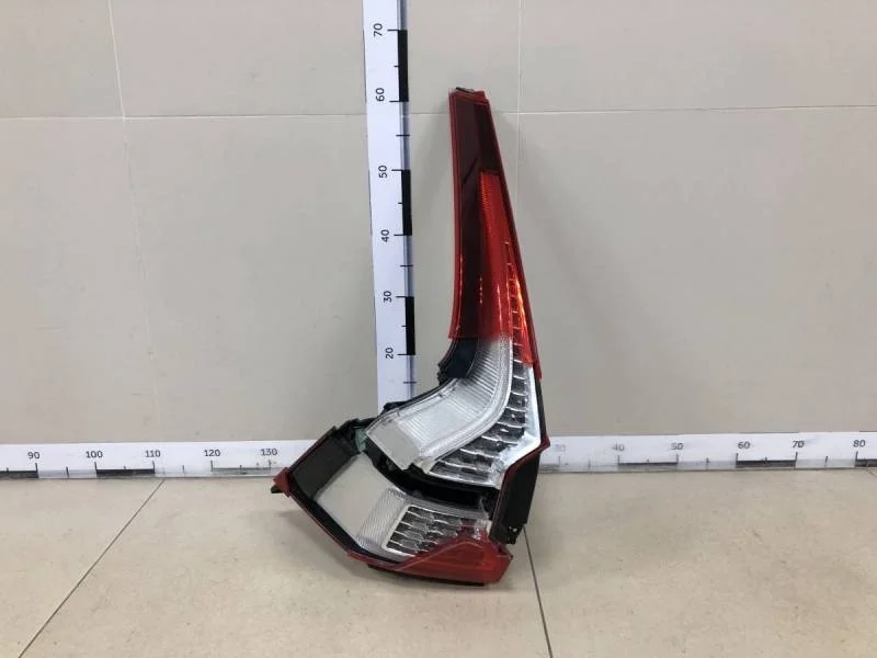 Фонарь задний правый Volvo XC90 2015>