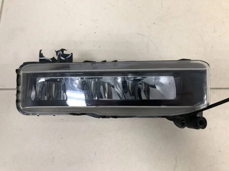 Фара противотуманная правая BMW 3-series G20 2018-2022