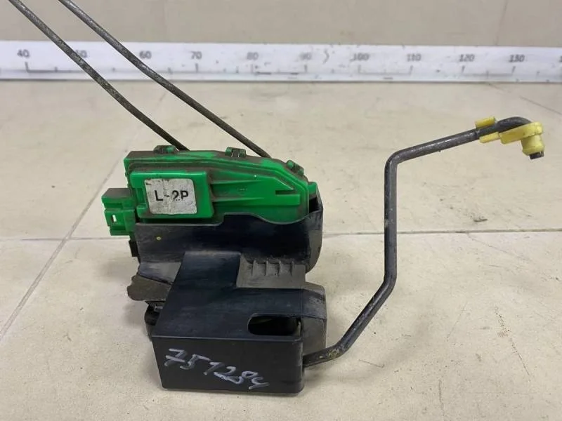 Замок двери задней левой Kia Rio 3 (UB) 2011-2017