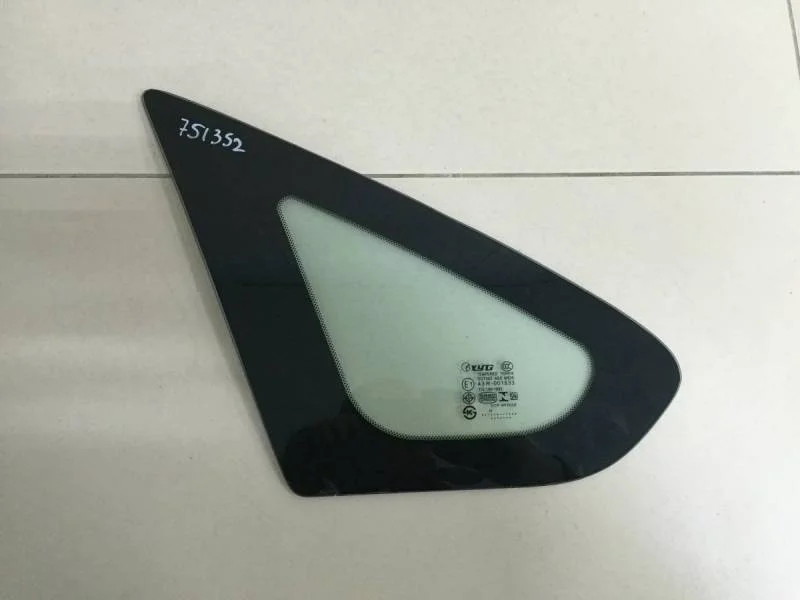 Стекло кузовное глухое левое Nissan Almera 3 (G11, G15) 2012>