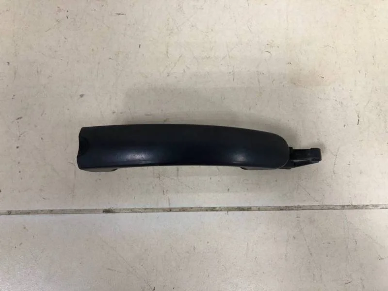 Ручка двери наружная левая Volkswagen Golf Plus 5 2005-2014