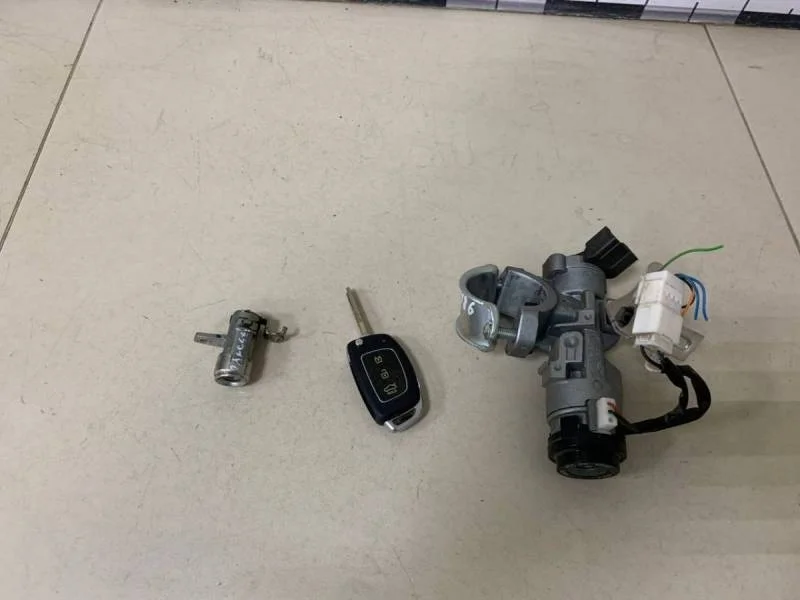 Замок зажигания (комплект) Hyundai Solaris 2010-2017