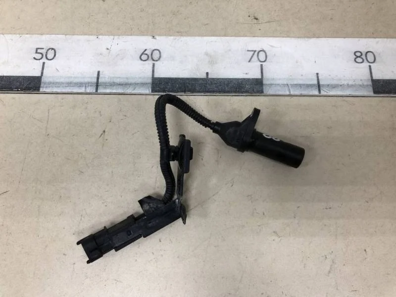 Датчик положения коленвала Kia Rio 3 (UB) 2011-2017