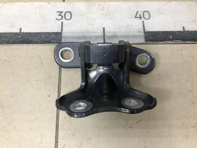 Петля двери задней правой верхняя Kia Rio 3 (UB) 2011-2017