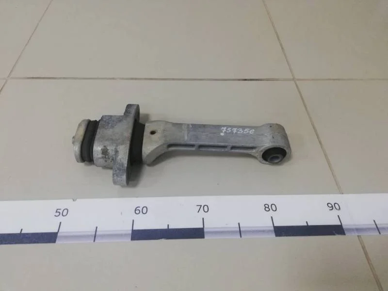 Опора двигателя задняя Kia Sorento (XM) 2009>