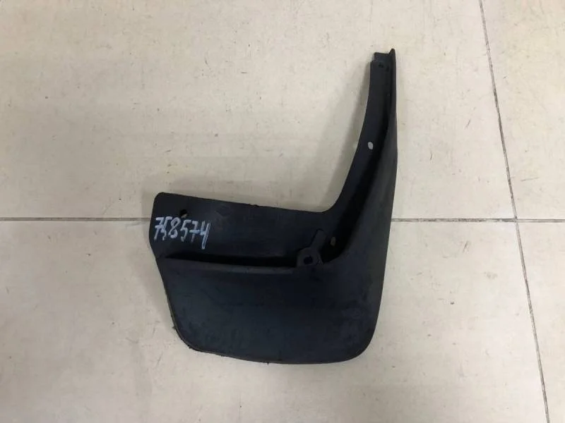 Брызговик задний правый Renault Logan (1) 2005-2014