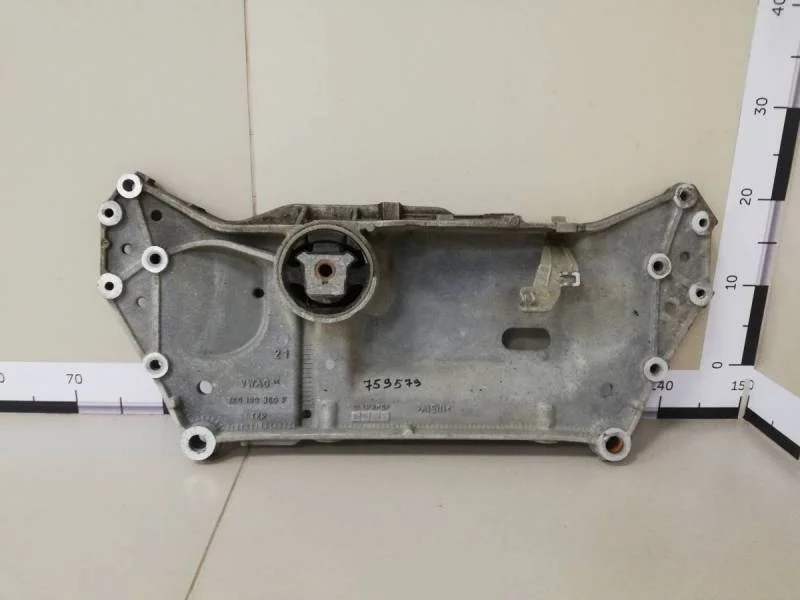 Балка подмоторная Volkswagen Golf Plus 5 2005-2014