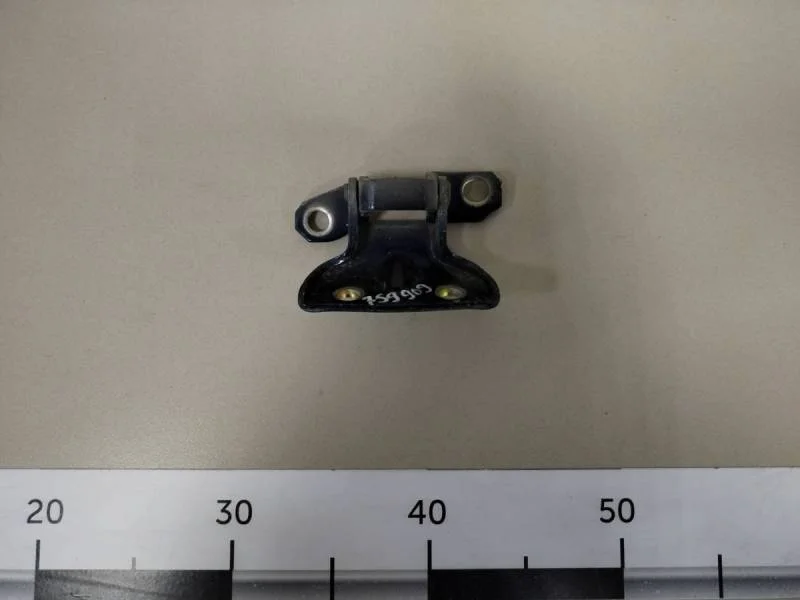 Петля двери задней левой верхняя Hyundai Elantra (XD) 2000-2005