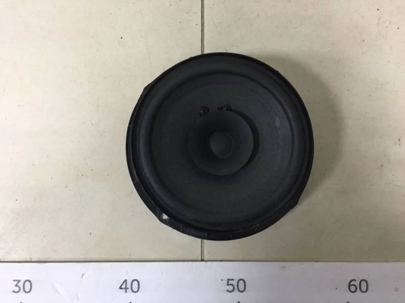 Динамик Volkswagen Polo (Sed RUS) 2011>