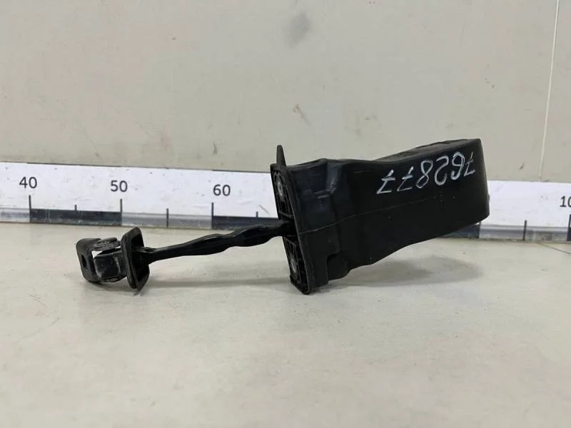 Ограничитель двери Volkswagen Polo (Sed RUS) 2011>