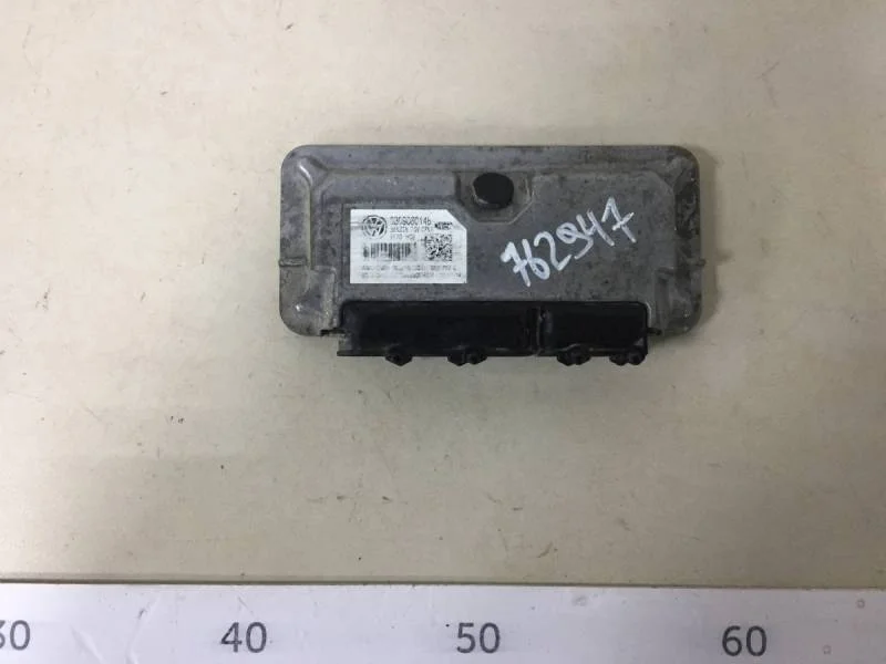 Блок управления двигателем Volkswagen Polo (Sed RUS) 2011>