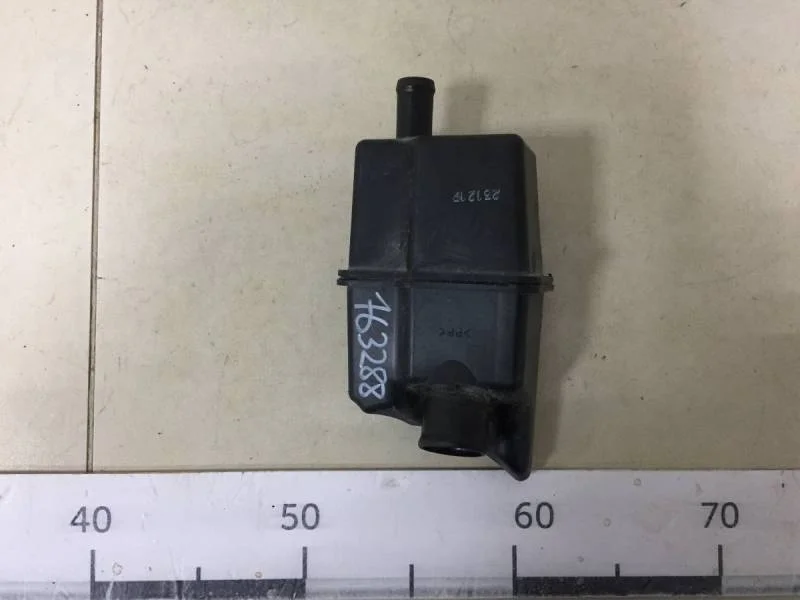 Резонатор воздушного фильтра Nissan Teana J32 2008-2013