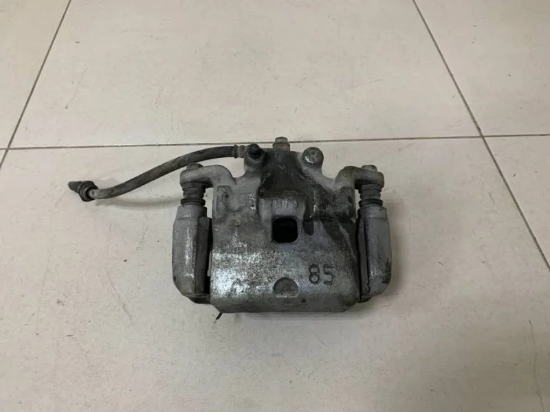 Суппорт передний правый Nissan Teana J32 2008-2013