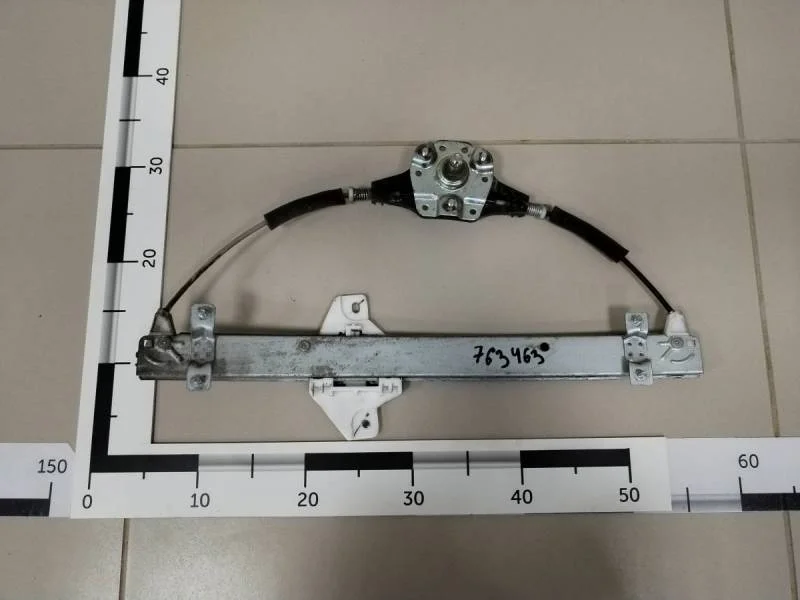 Стеклоподъемник механ. задний правый Kia Rio 3 (UB) 2011-2017