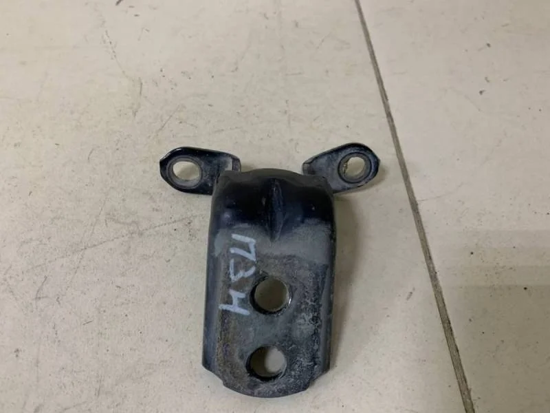 Петля двери Nissan Teana J32 2008-2013