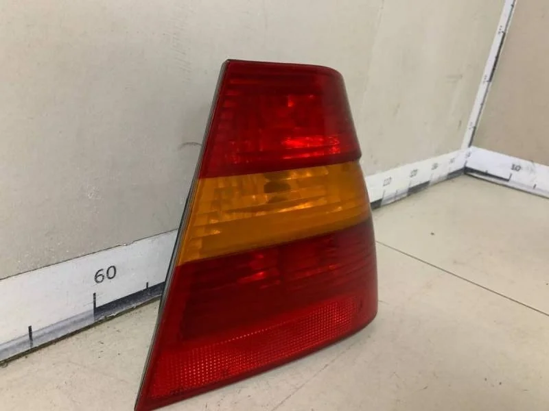 Фонарь задний наружный правый BMW 3-series E46 1998-2005