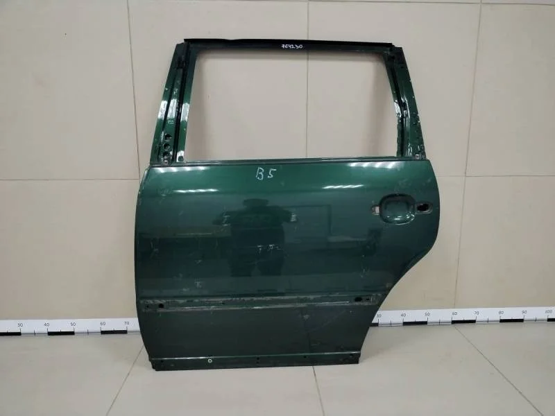 Дверь задняя левая Volkswagen Passat B5 2000-2005