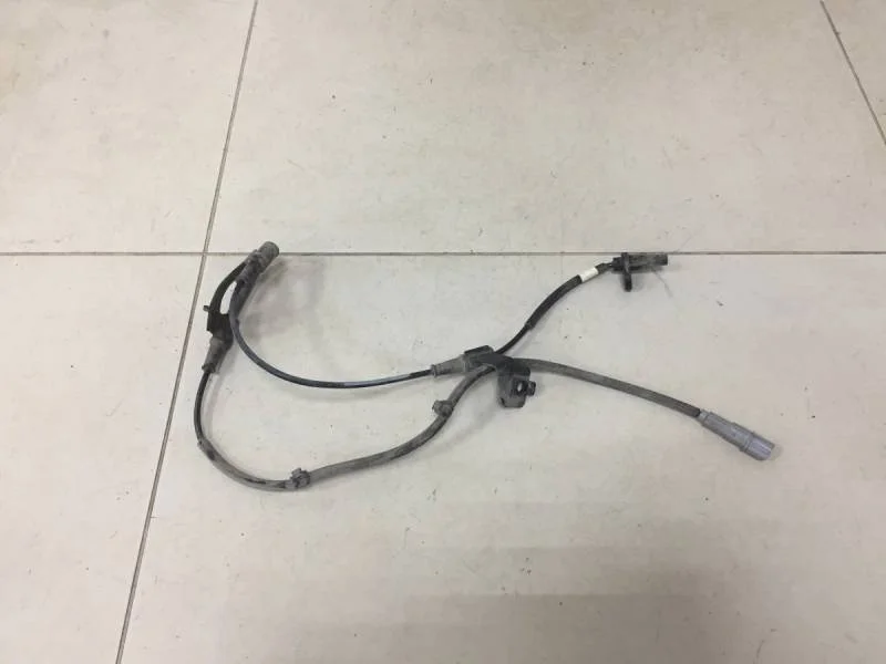 Датчик ABS передний левый Hyundai Solaris 2017>