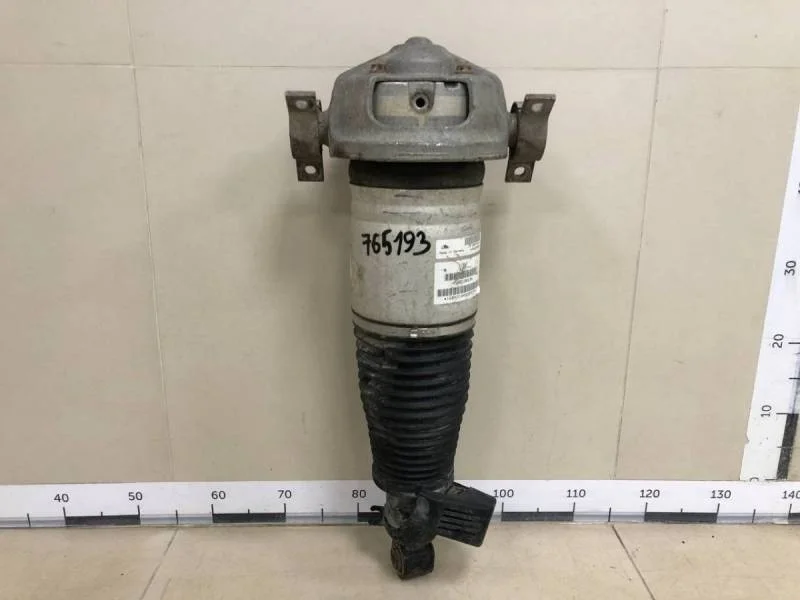 Амортизатор задний левый Volkswagen Touareg (7L) 2002-2010