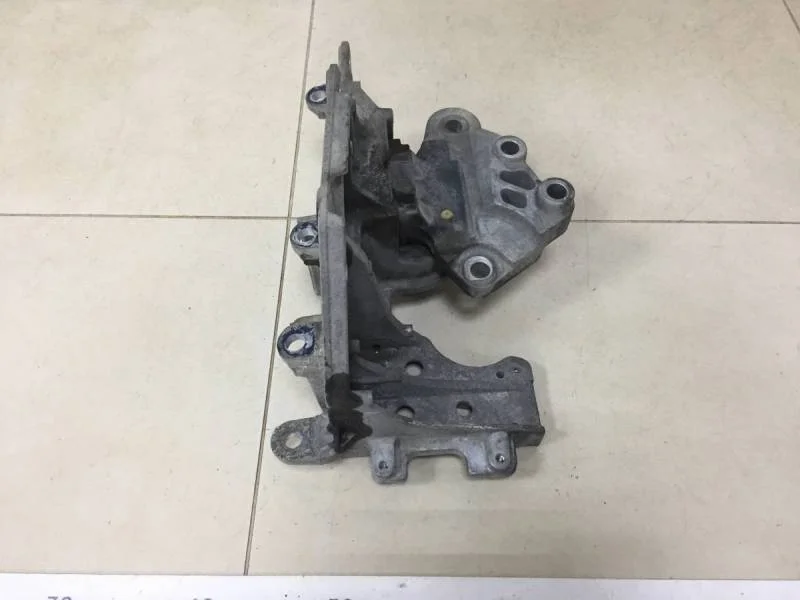 Опора двигателя левая Nissan X-Trail (T31) 2007-2014