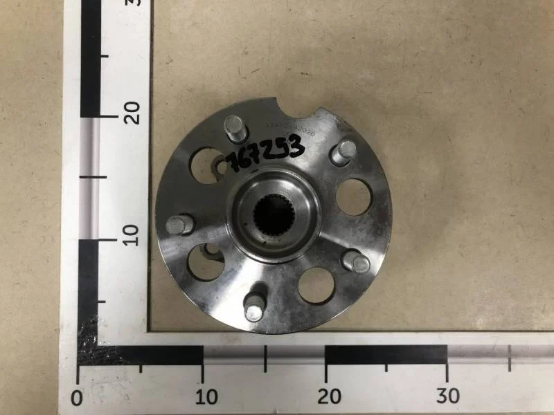 Ступица задняя Toyota Rav 4 (A20) 2000-2005