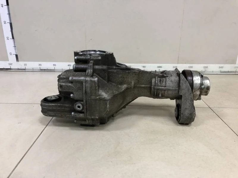 Редуктор переднего моста Audi Q7 (4L) 2005-2015