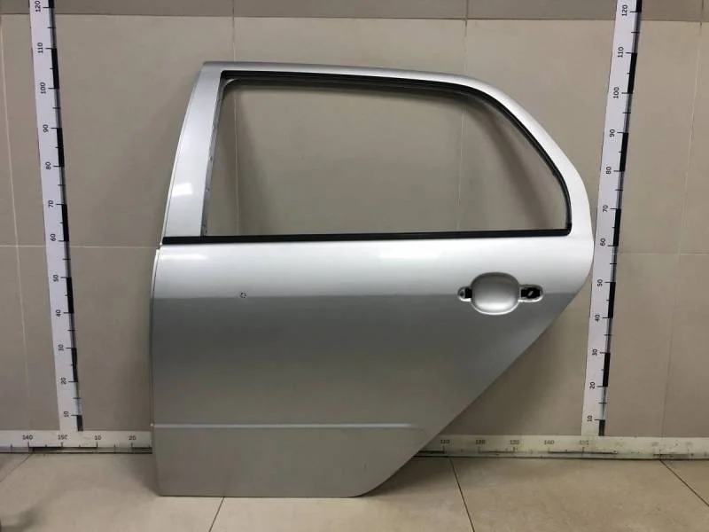 Дверь задняя левая Skoda Fabia (6Y) 1999-2007