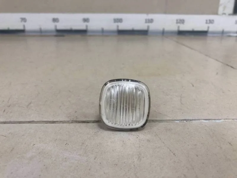 Повторитель на крыло Skoda Fabia (6Y) 1999-2007