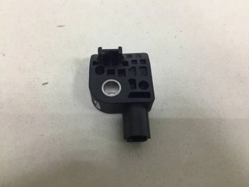 Датчик AIR BAG Hyundai ix35 (LM) 2010-2015