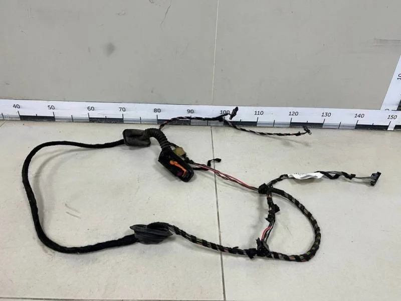 Проводка двери Volkswagen Polo (Sed RUS) 2011>