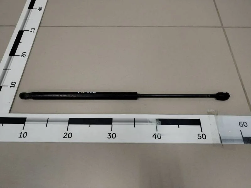 Амортизатор двери багажника Hyundai Getz 2002-2010