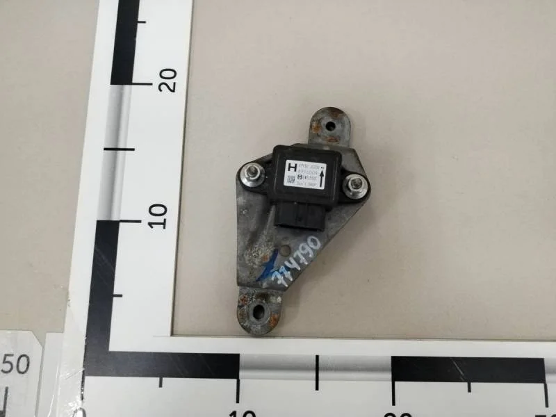 Датчик ускорения Nissan X-Trail (T31) 2007-2014