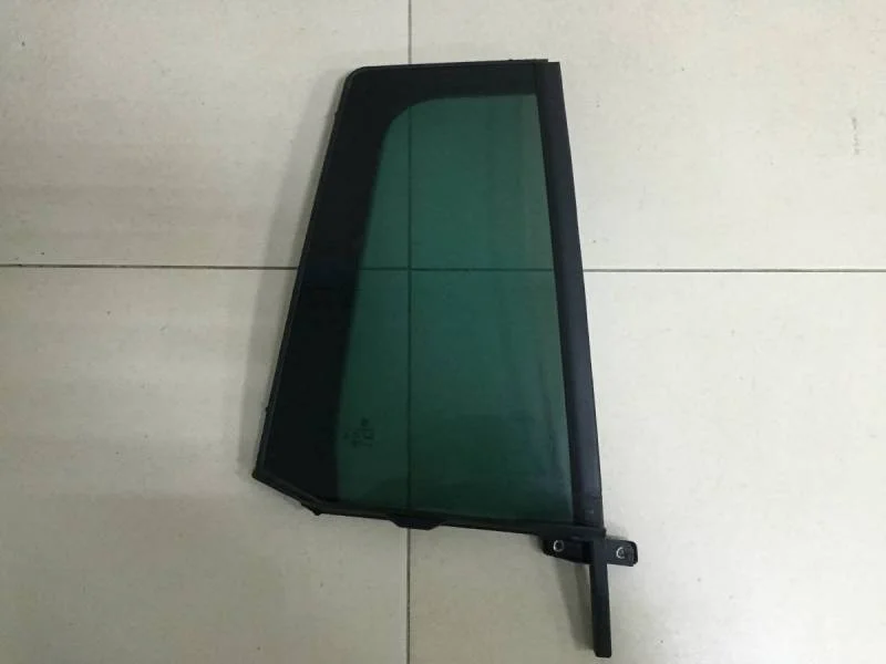 Стекло двери задней правой (форточка) Volkswagen Tiguan (5N2) 2011-2016