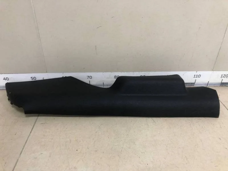 Обшивка стойки Volkswagen Polo (Sed RUS) 2011>