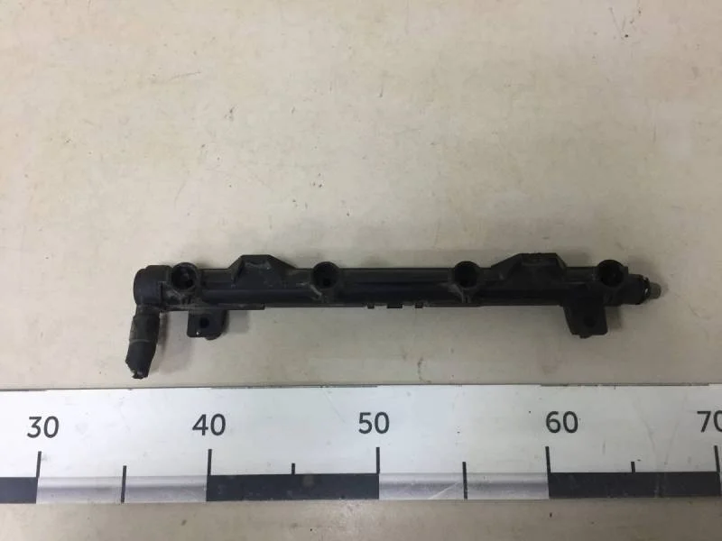 Рейка топливная (рампа) Volkswagen Polo (Sed RUS) 2011>