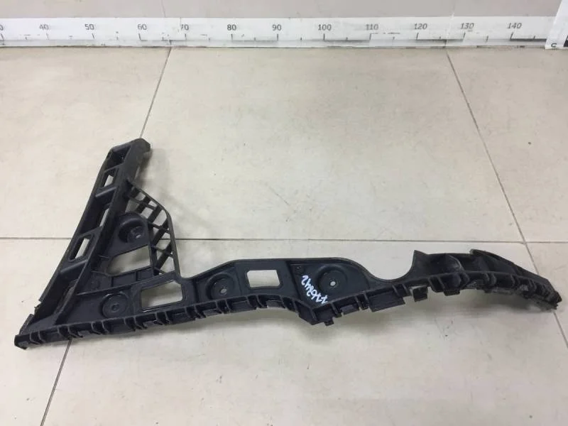 Кронштейн заднего бампера правый Volkswagen Polo (Sed RUS) 2011>