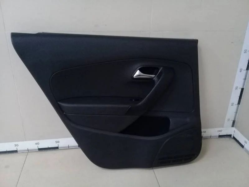 Обшивка двери задней левой Volkswagen Polo (Sed RUS) 2011>