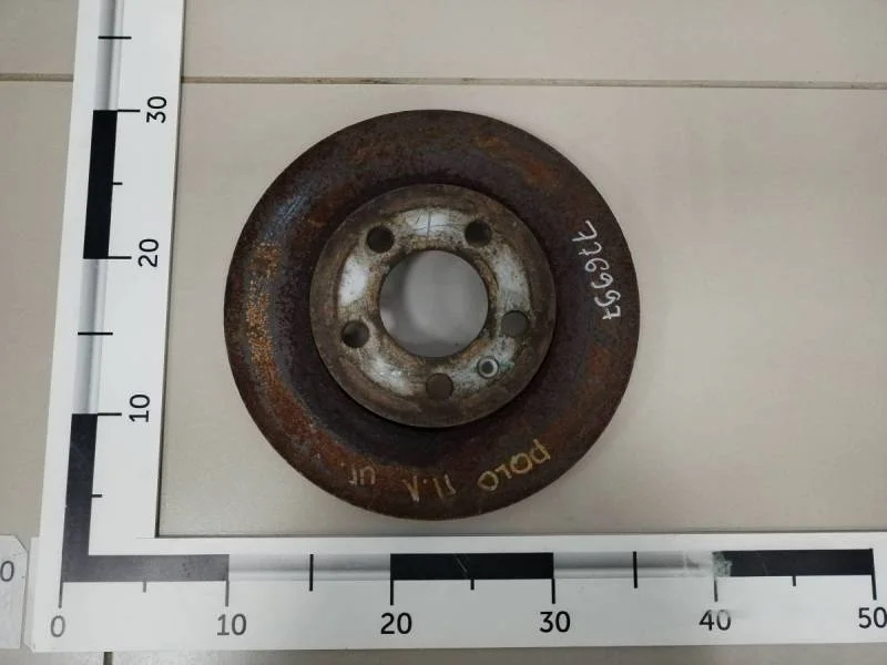 Диск тормозной передний Volkswagen Polo (Sed RUS) 2011>